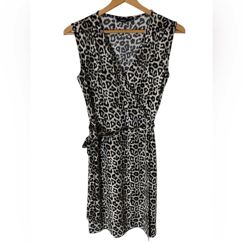 D9- Women’s Small - Apt 9 - Leopard Dress